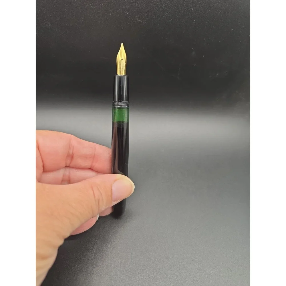 Pelikan 120 fountain Pen Untested For Restoration Purposes Only - Picture 5 of 15